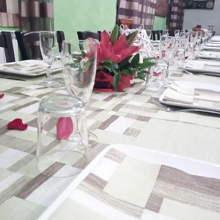 Alloggio per agriturismo Casale 5 Querce Pineto