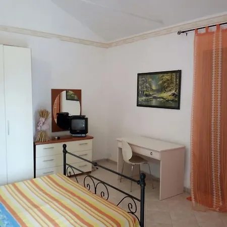 Casale 5 Querce Pineto